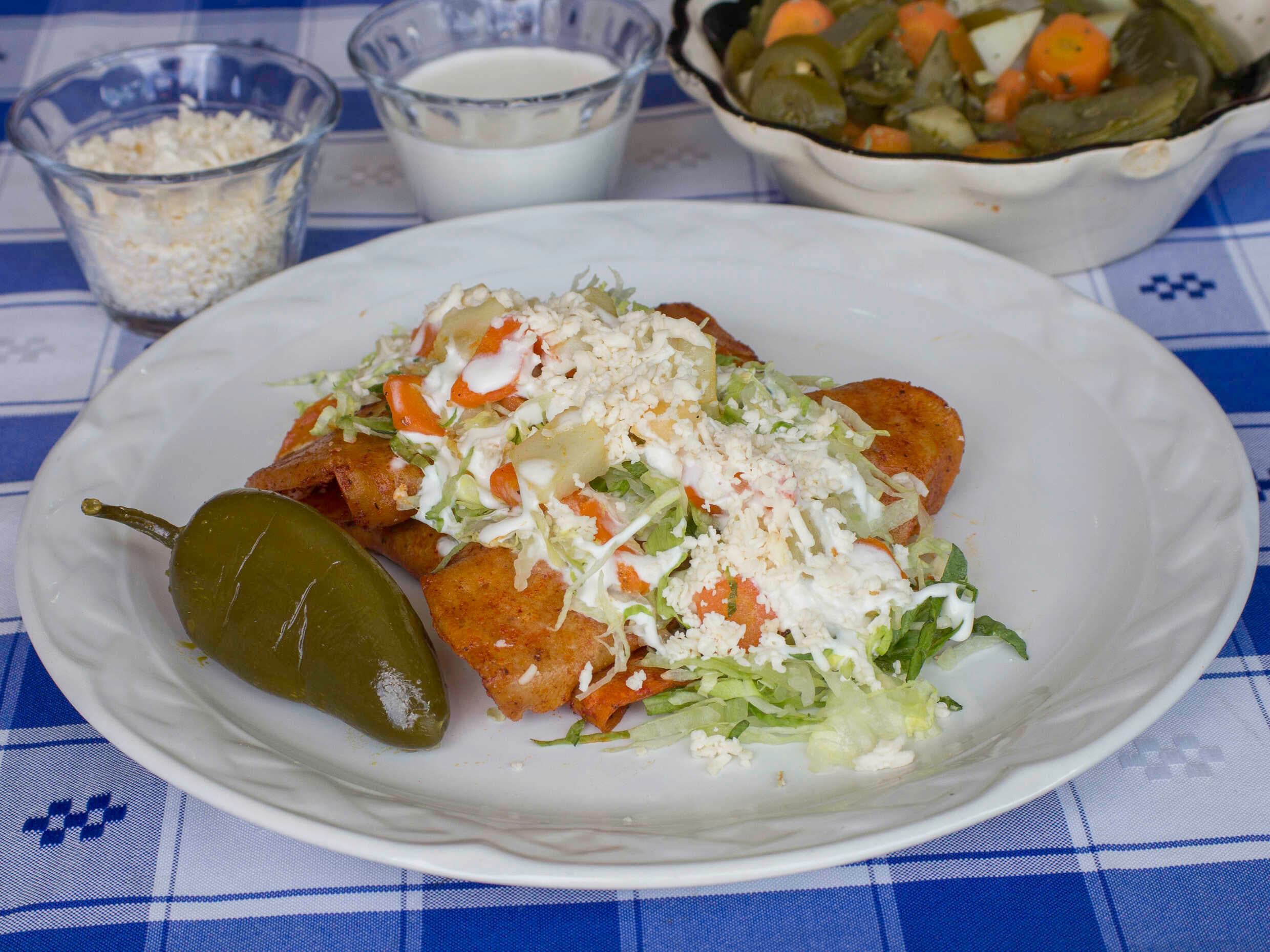 Enchiladas Queretanas