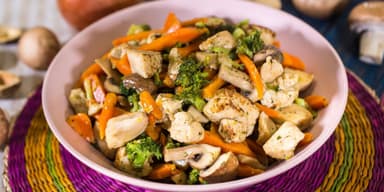 Pollo en Trocitos con Verduras