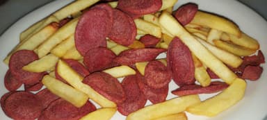 Salchipapas