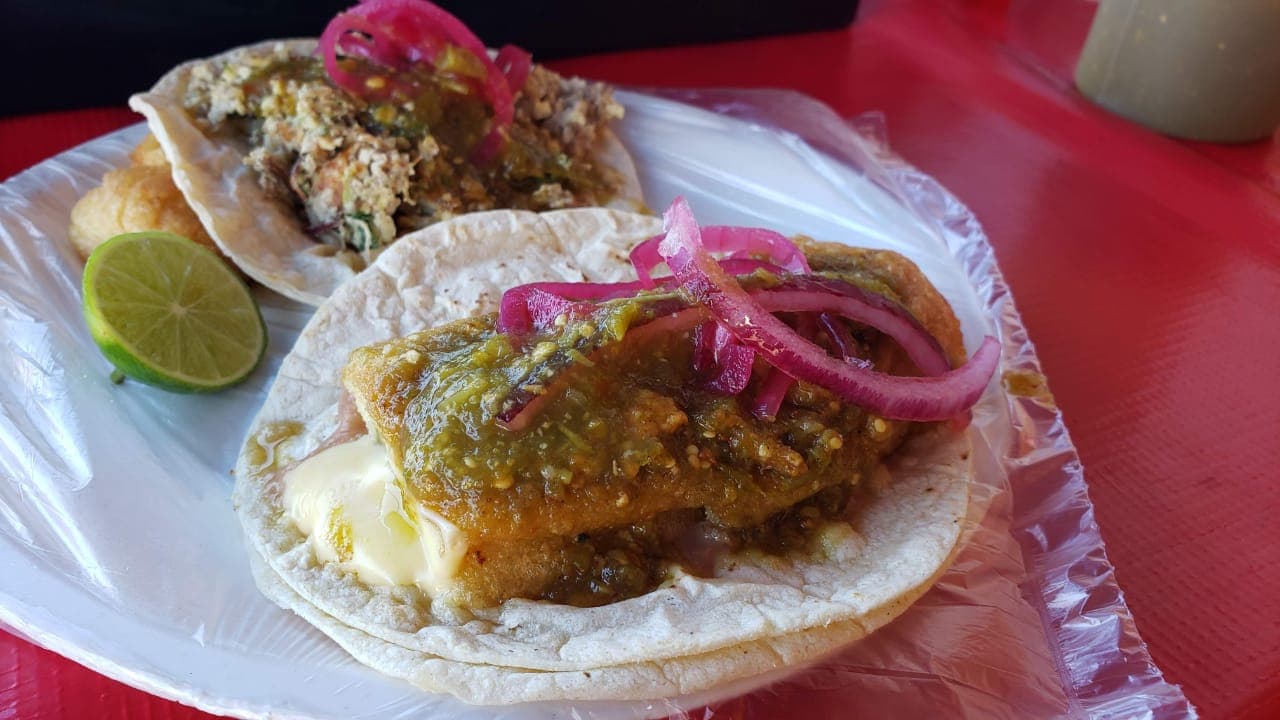 Quesadilla de Maíz Chile Relleno
