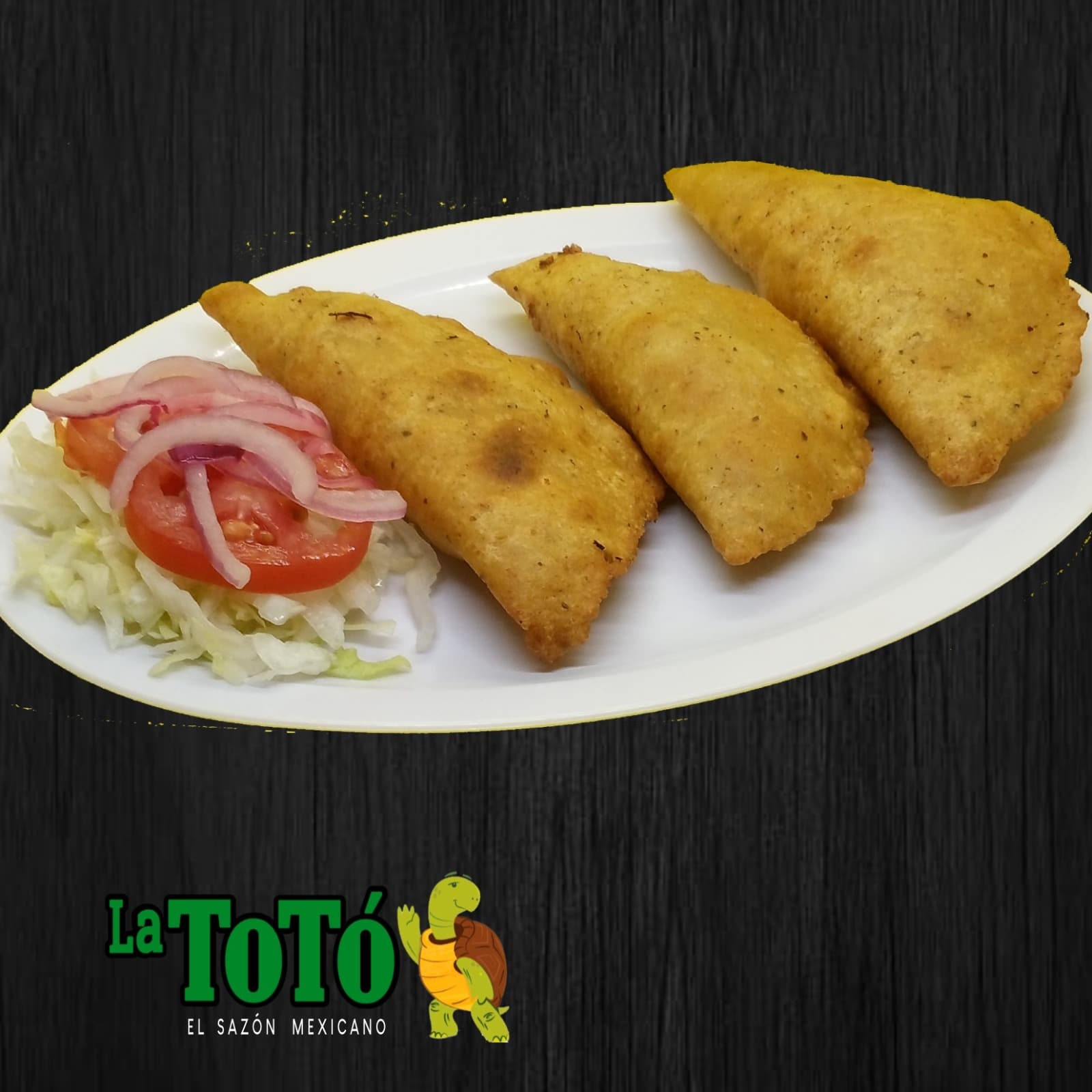 Empanadas Carne, Pollo o Queso 3 Piezas