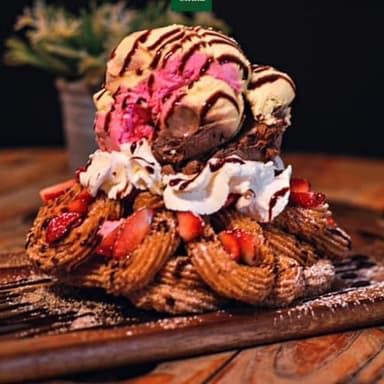 Funnel Cake Nieve de Fresa