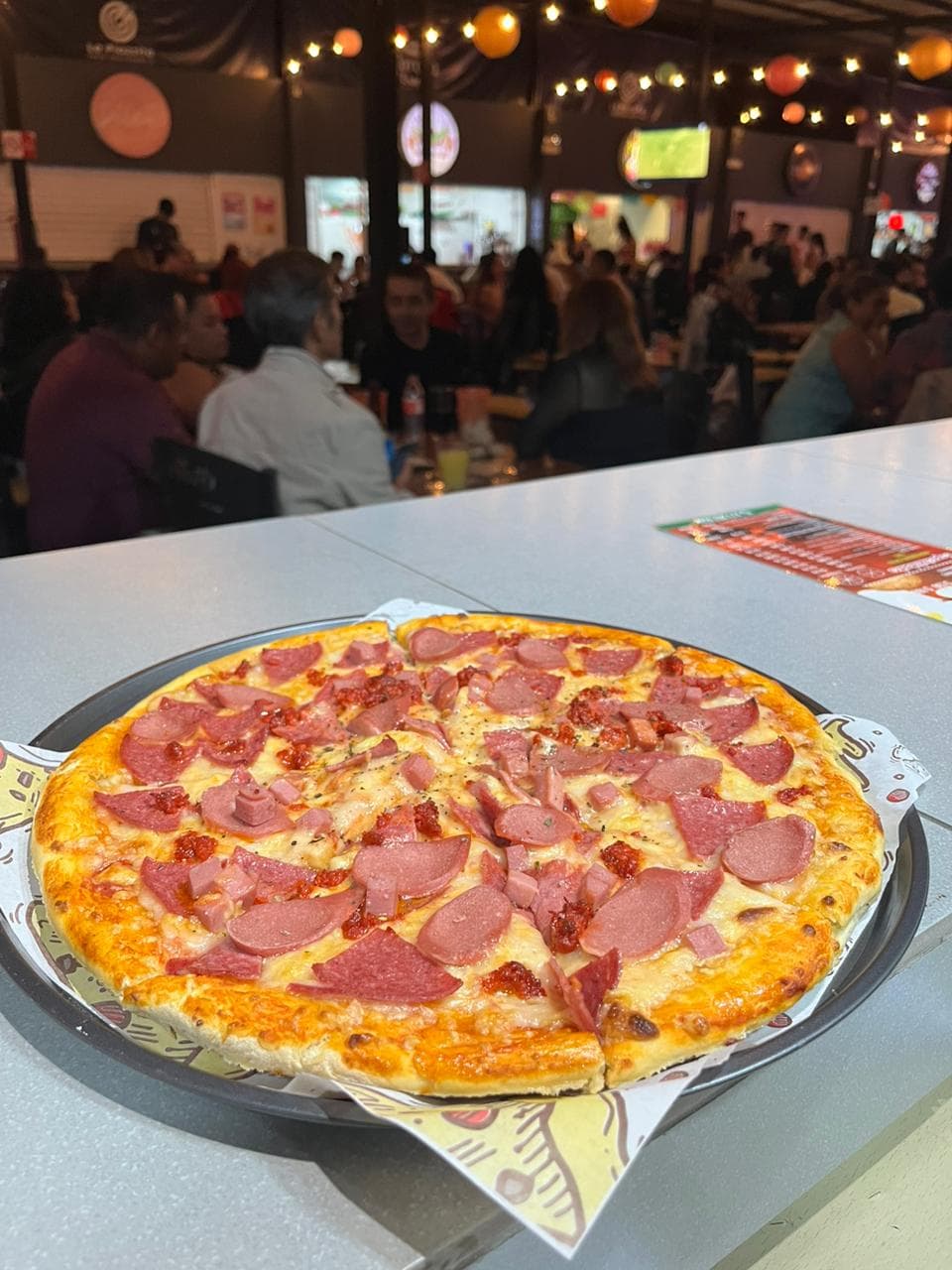 Pizza de Carnes Frías 10 Rebanadas
