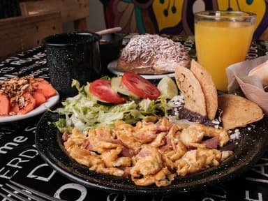 Huevos al Gusto Combo