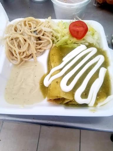 Enchiladas Suizas + Coca Cola 600 ml