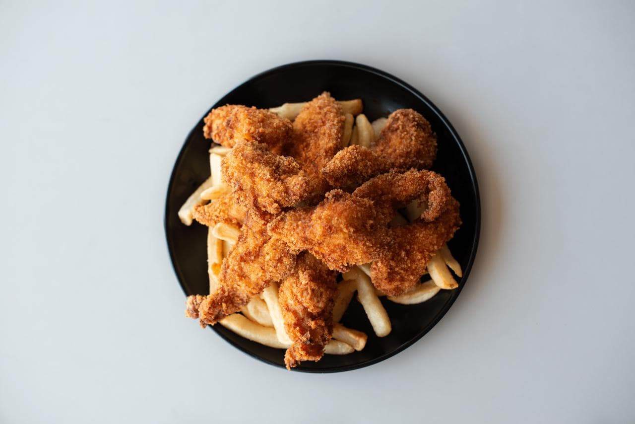Orden de Papas con Pollo Grande