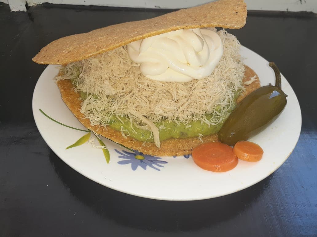 Tostada Especial