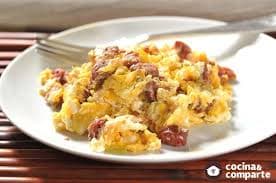 Huevos con Chorizo