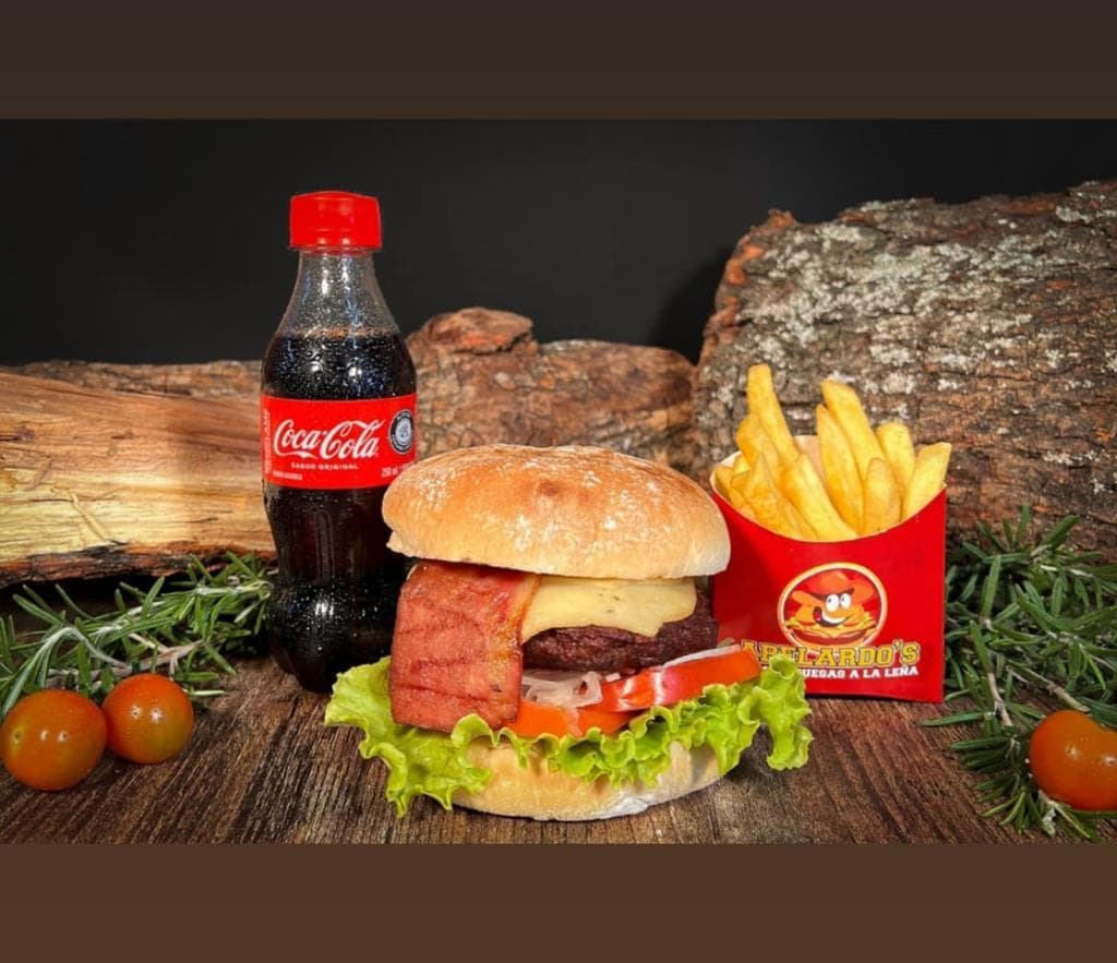 Combo-Hamburguesa+ Papas Francesa + Gaseosa