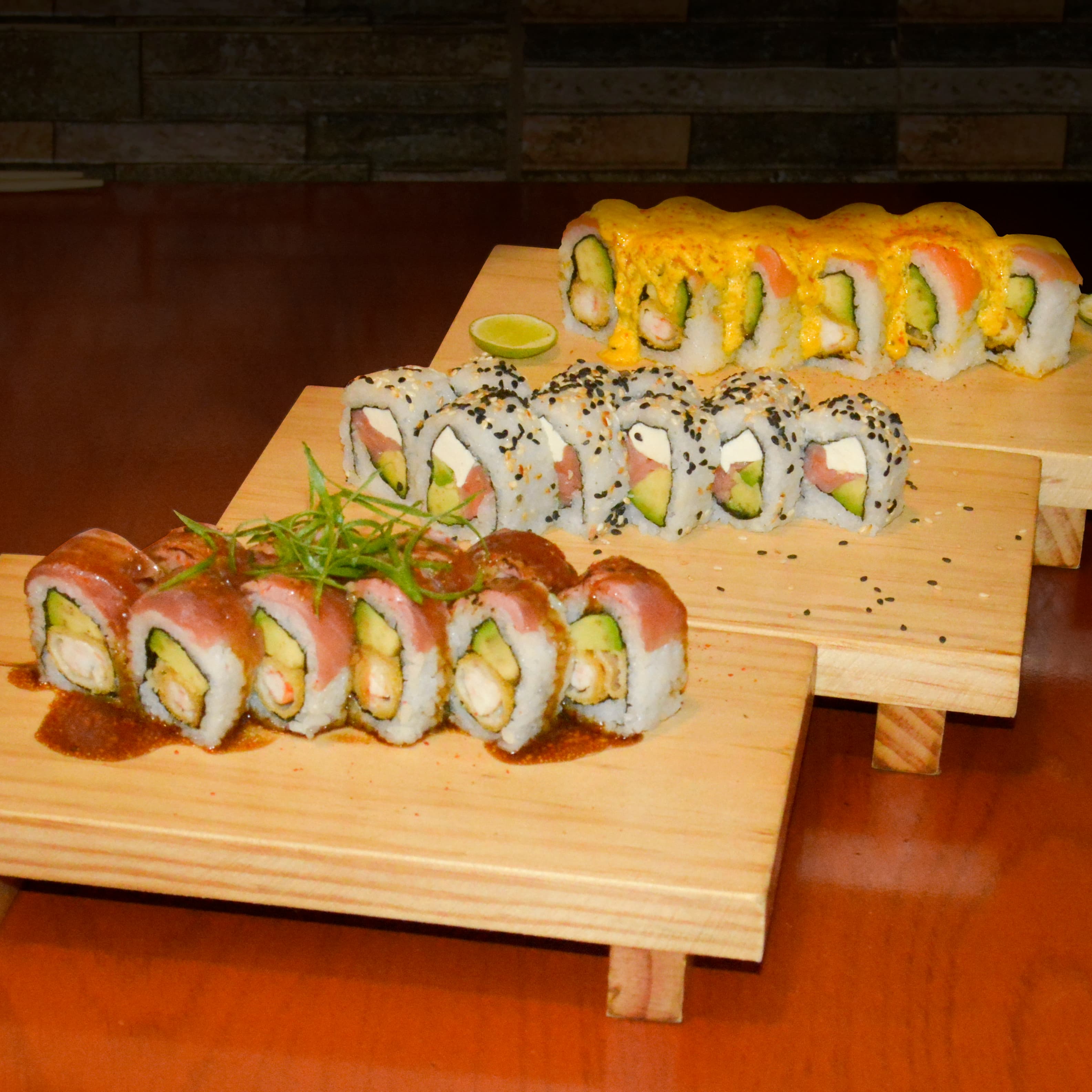 3 Makis Delivery