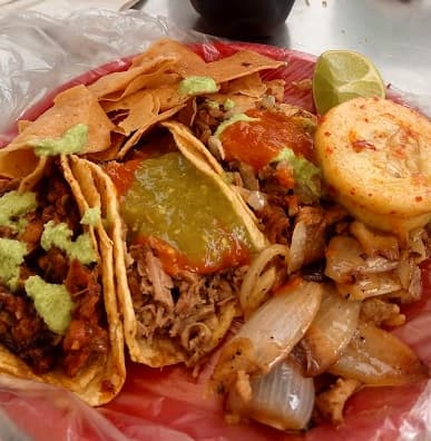 Taco campechano