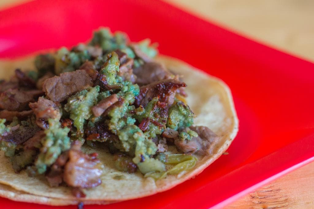 Taco Campechano de Cecina Nat. con Chorizo Verde