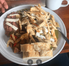 Chilaquiles Verdes Pollo
