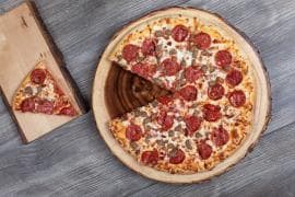 Pizza Grande 3 Meat Treat