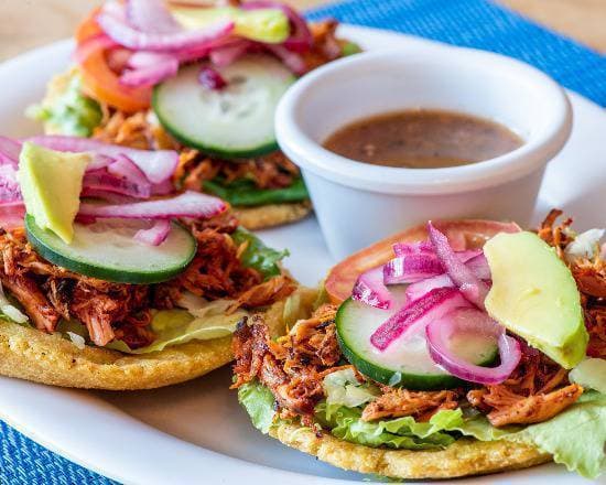 Orden de Salbutes Yucatecos