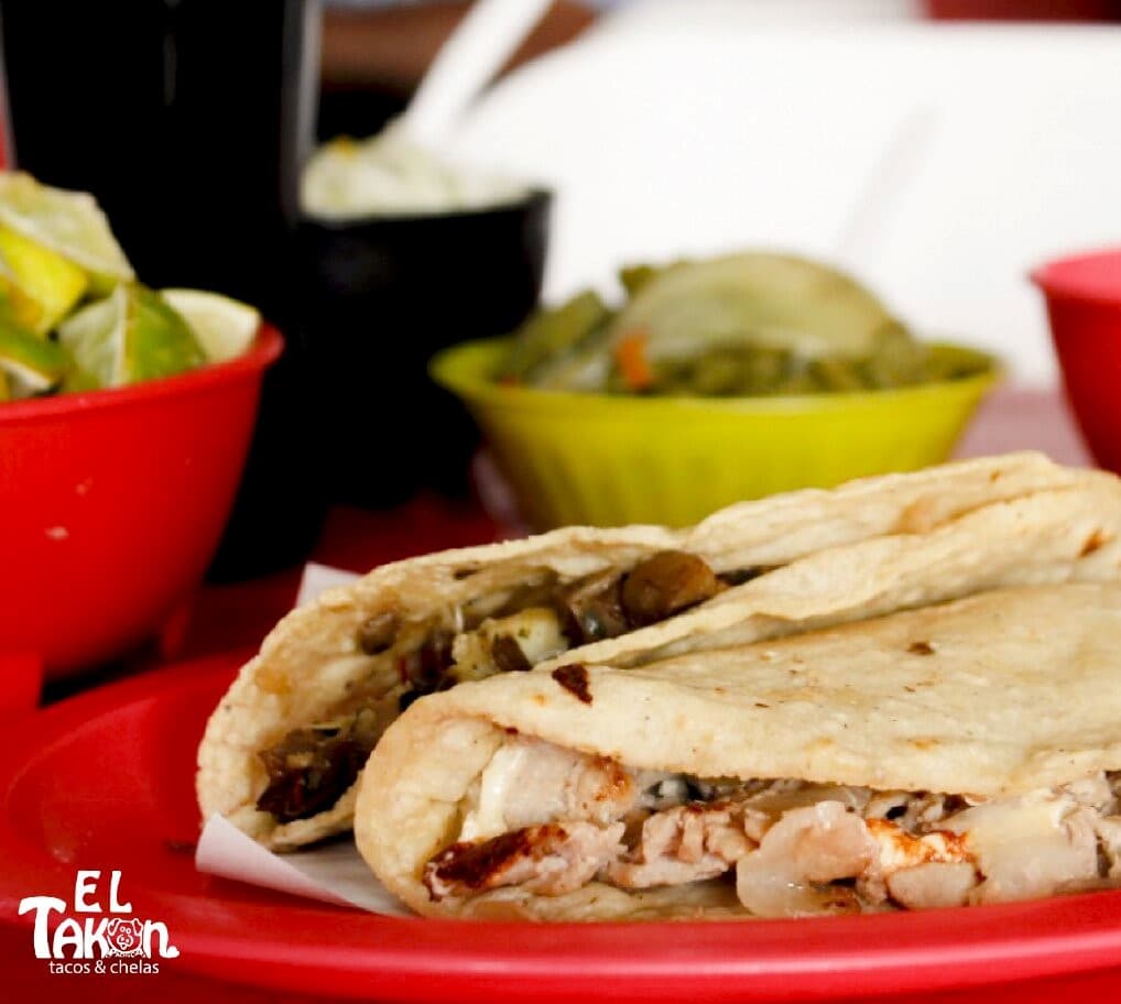 Quesadilla De Tinga