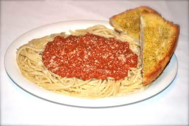 Spaguetti A La Bolognesa