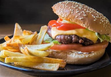 Hamburguesa clásica🍔