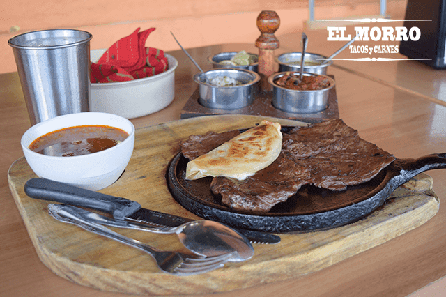 Tacos Puercos con Carne