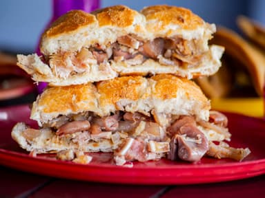 Torta de Carnitas Maciza