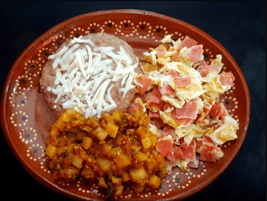 Desayuno con Jamón