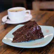 Combo Americano + Torta de Chocolate