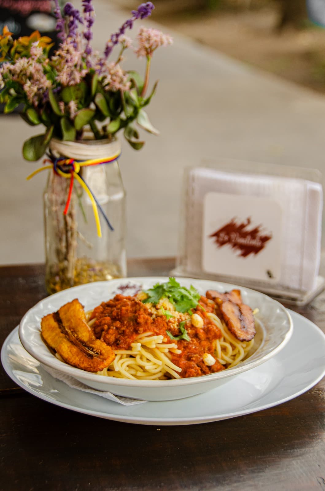 Pasta a la boloñesa