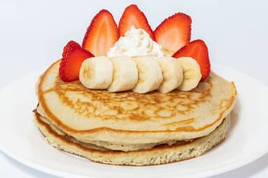 Hot Cakes Fresa y Plátano