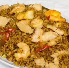 Arroz con Pollo y Camarón