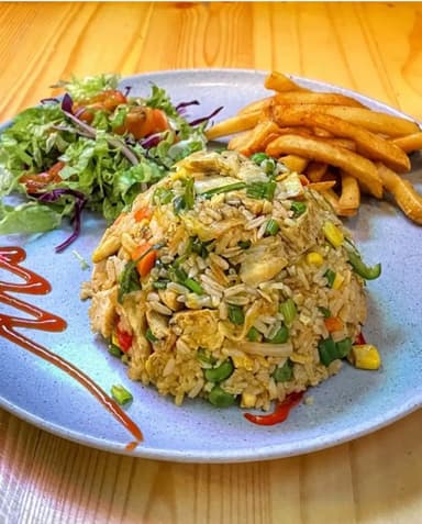 Arroz Barranquillero (Carne, Pollo y Chorizo)