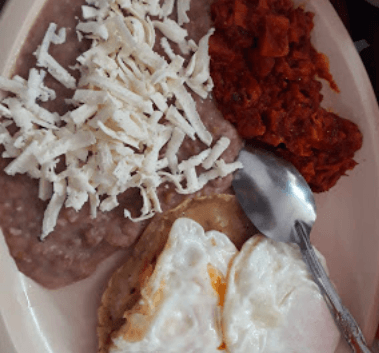 Omelette a la Mexicana