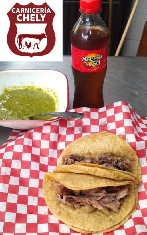 2pz tacos 1pz refresco 400ml salsa y chiles