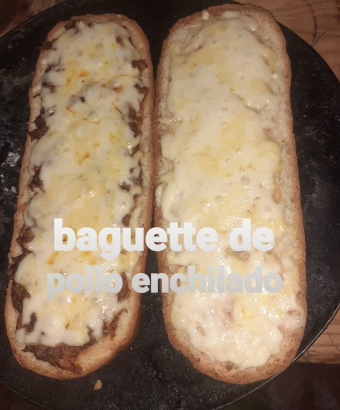 Baguette de Pollo enchilado