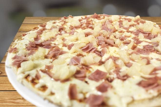 Hawaiian Pizza