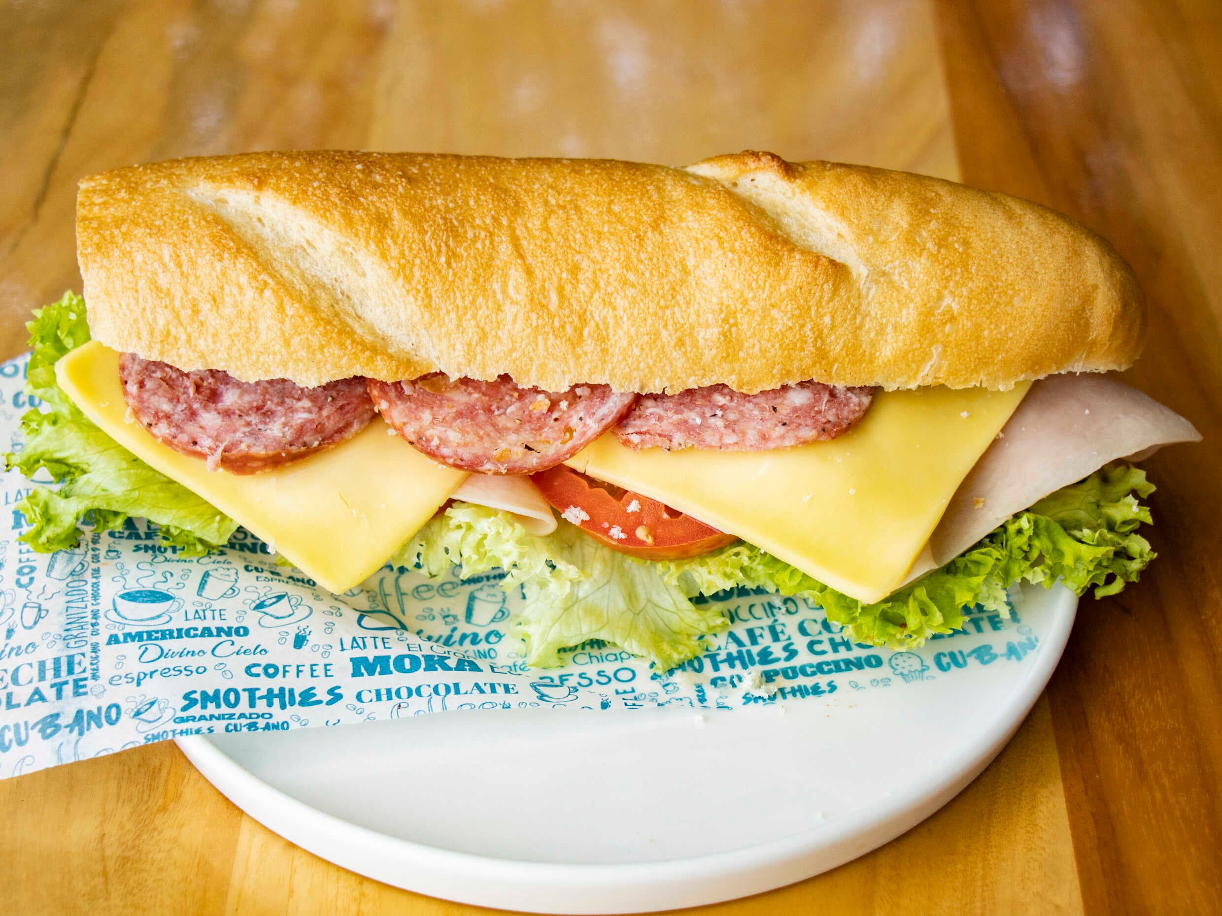 Baguette Milan
