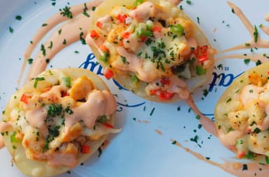 Papa con Pollo y Queso