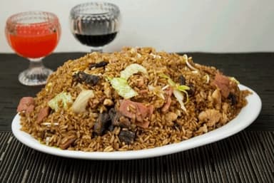 Arroz Chino Grande (3 Carnes) 4 a 5 Personas