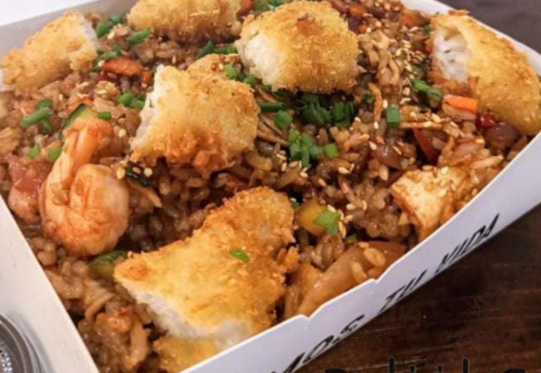 Yakimeshi Especial Rice Box