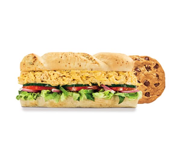 Sub Pollo Mayoqueso y Galleta