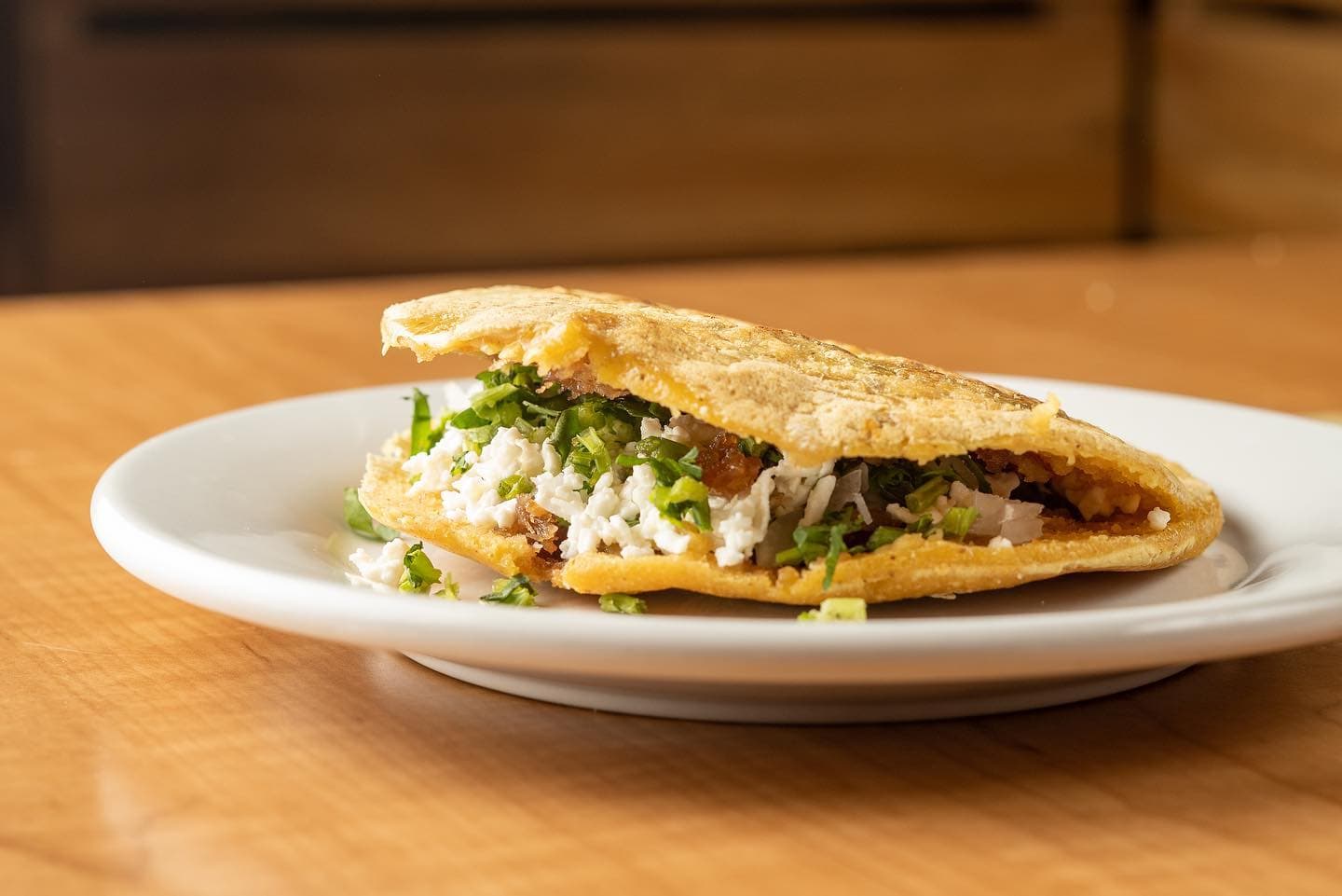 Gordita con Quesillo