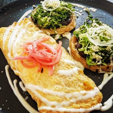 Omelette de Jamón y Queso