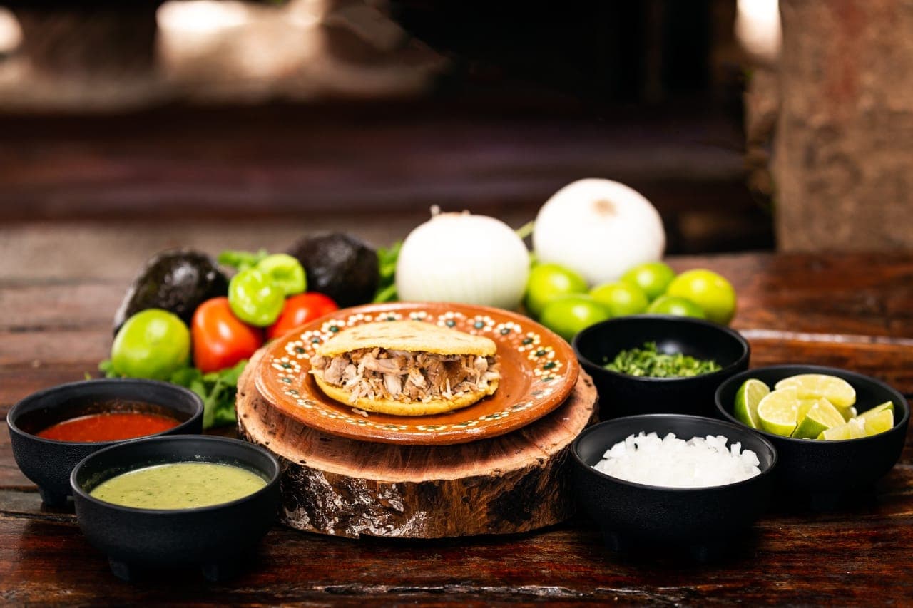 Gordita con Barbacoa