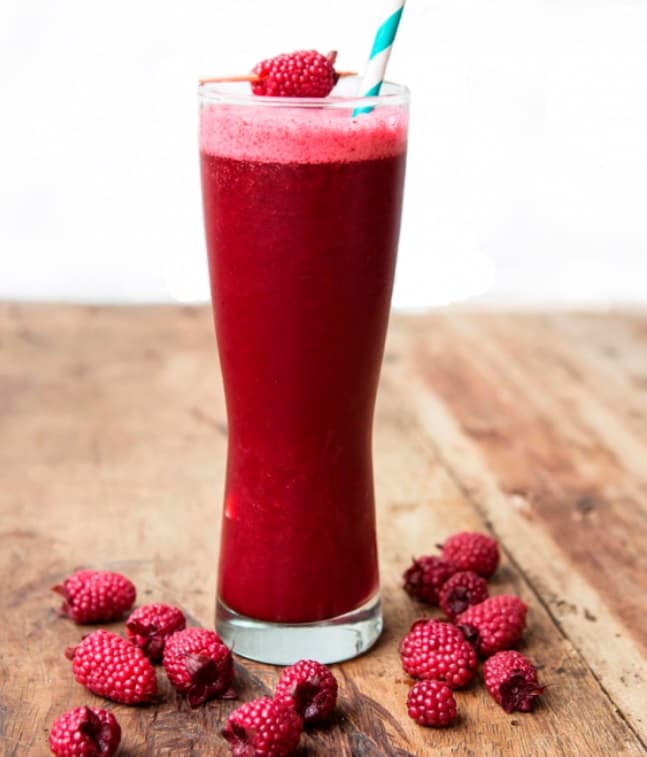 Jugo Natural de Mora en Leche