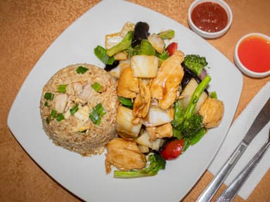 Pollo con Verduras