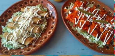 Enchiladas Morelianas con Guisado