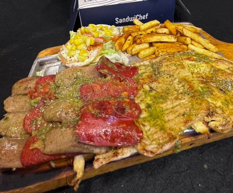 Trio PARRILLADA