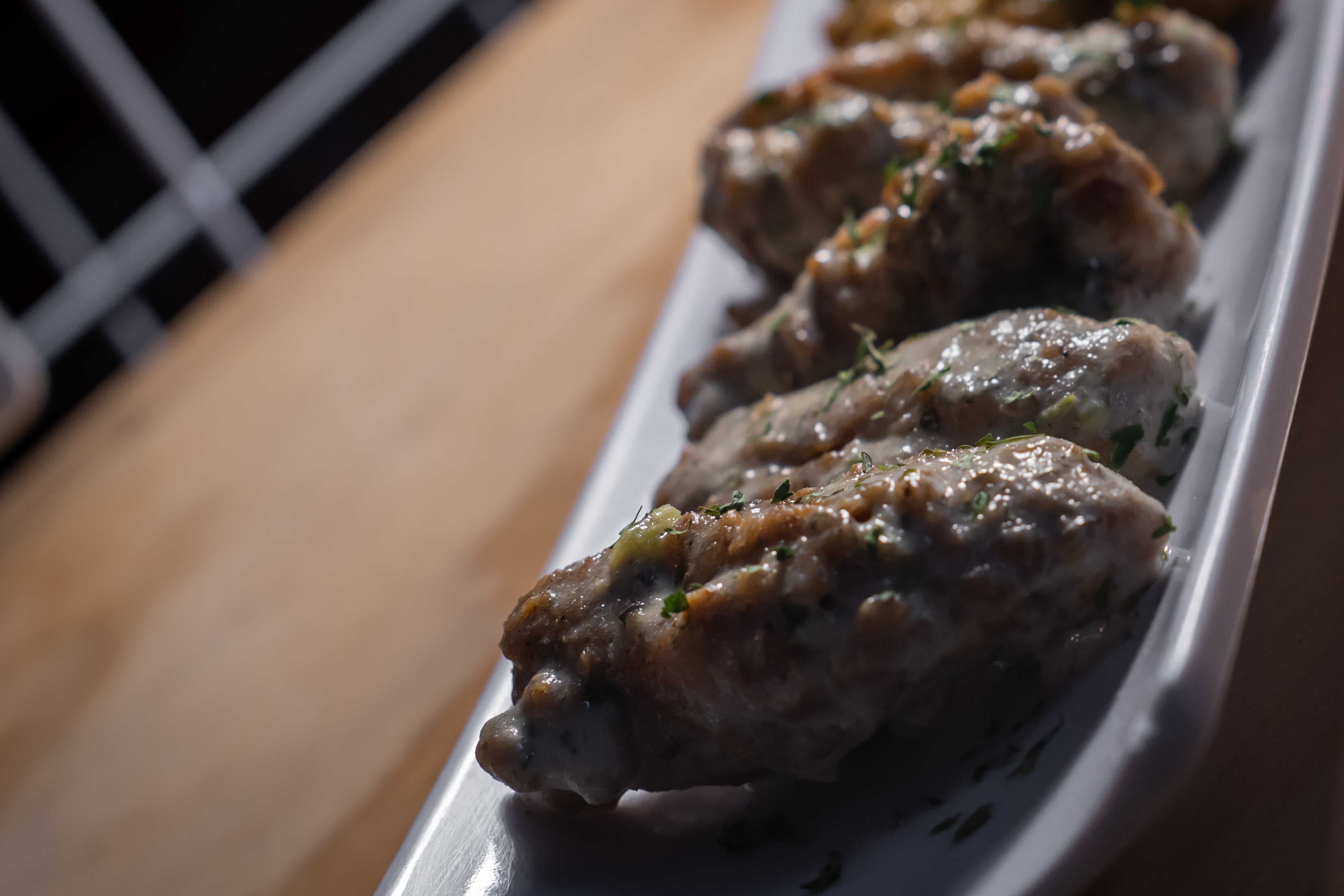 Wings Classics Ajo Parmesano
