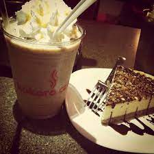 Frappé y Pastel