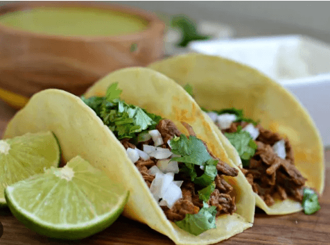 3 Tacos Barbacoa + Taco frijol + Refresco