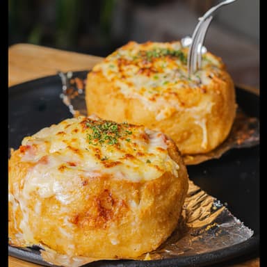 Papa al Horno Rellena de Carne Asada ......New